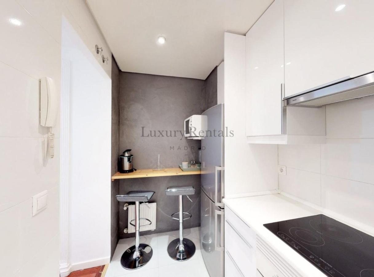 Ferienwohnung San Jeronimo I Madrid Exterior foto