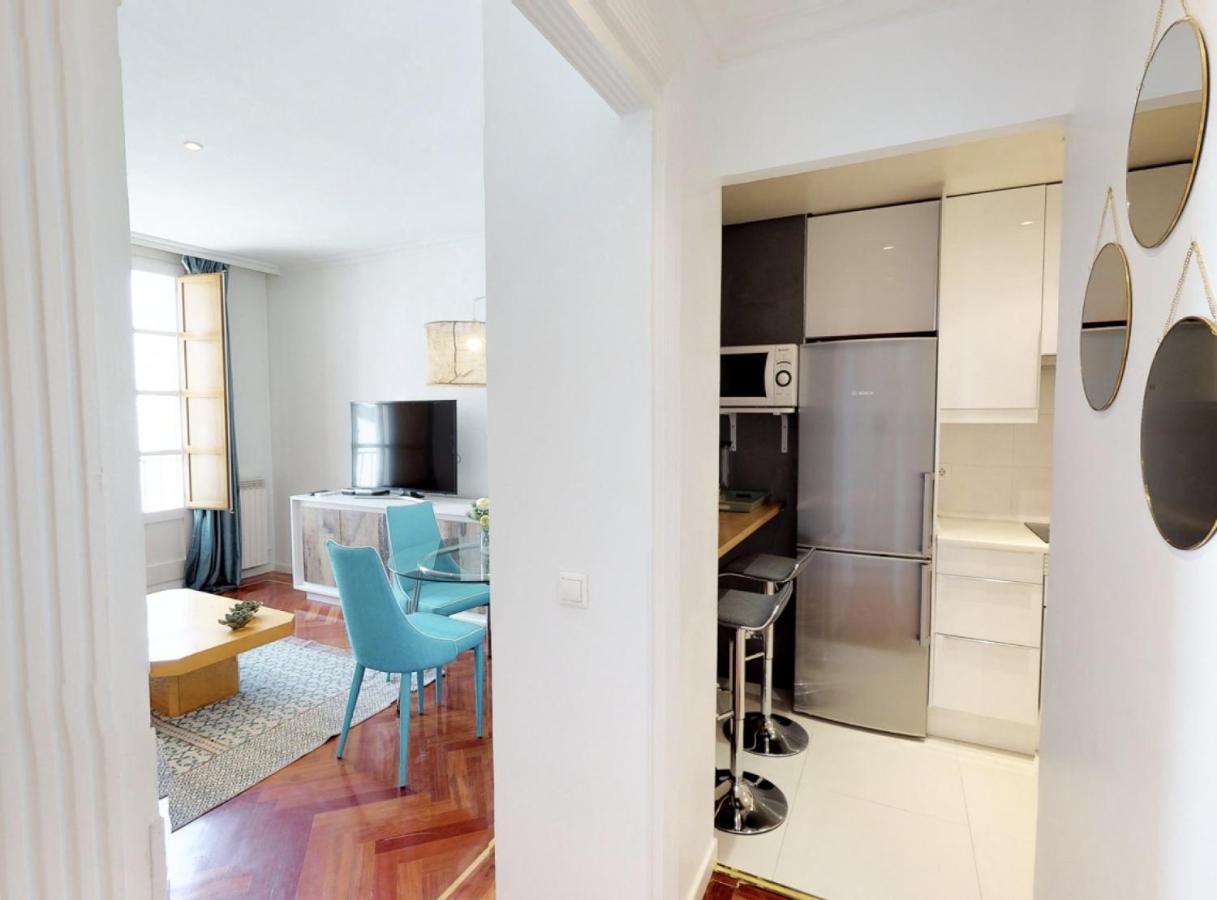Ferienwohnung San Jeronimo I Madrid Zimmer foto